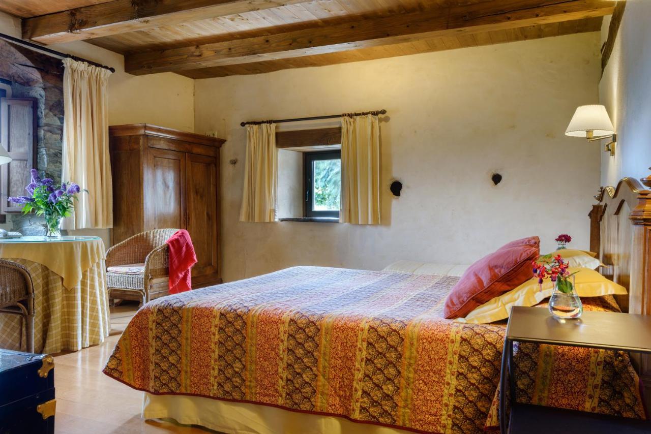 Hotel Akerreta Buitenkant foto